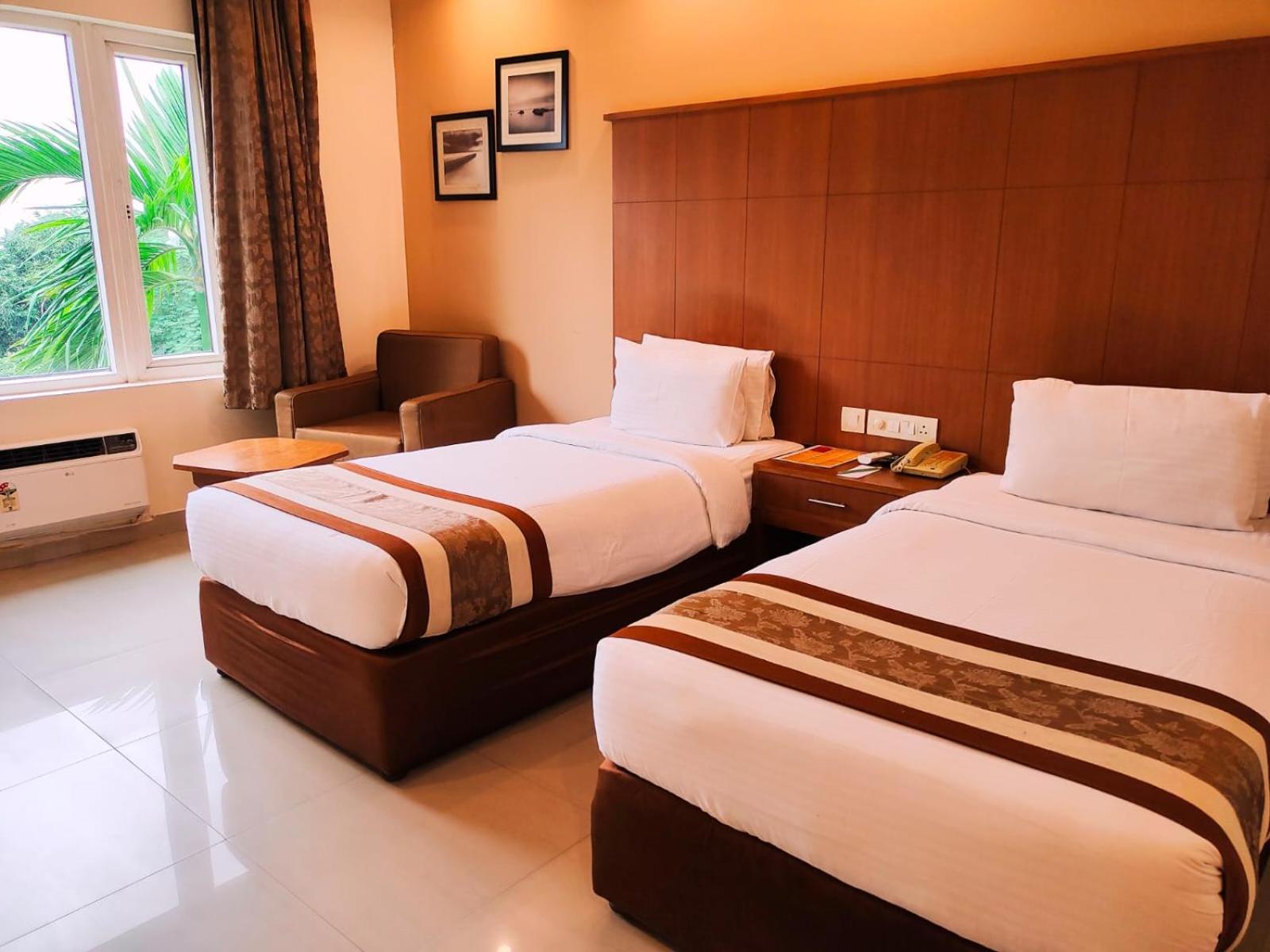 La Franklin Hotel Bhubaneswar Exterior photo
