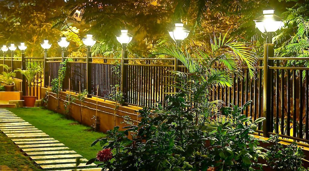 La Franklin Hotel Bhubaneswar Exterior photo